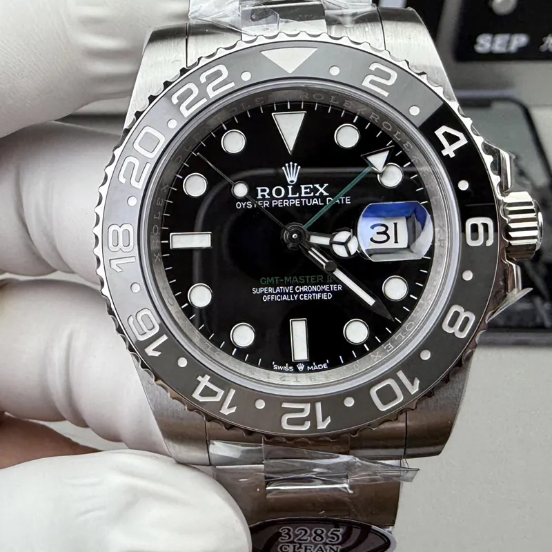 Front view of a Clean Factory Submariner-style watch showing dial layout and bezel details